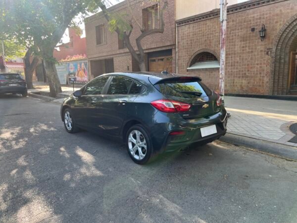 CHEVROLET CRUZE 5P 1.4 TURBO LT MT 2018 - Image 3