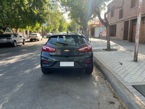 CHEVROLET CRUZE 5P 1.4 TURBO LT MT 2018 - Image 4