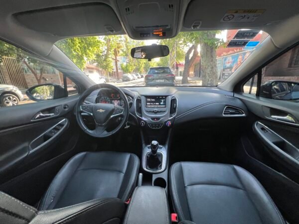 CHEVROLET CRUZE 5P 1.4 TURBO LT MT 2018 - Image 14