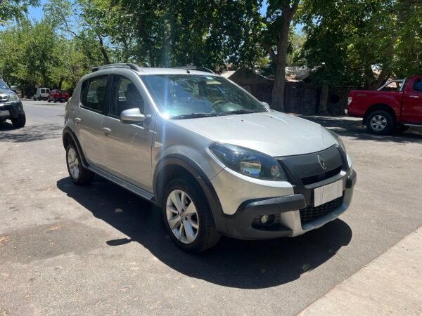 RENAULT SANDERO STEPWAY PRIVILEGE - Image 7