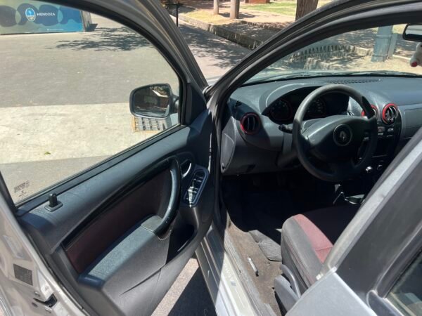 RENAULT SANDERO STEPWAY PRIVILEGE - Image 9