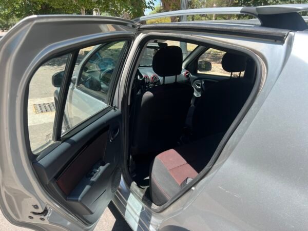 RENAULT SANDERO STEPWAY PRIVILEGE - Image 15
