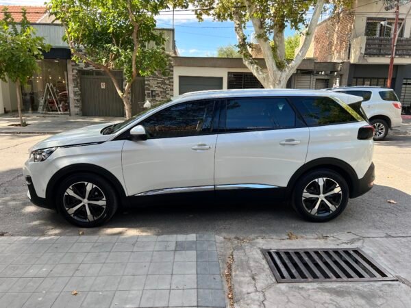 PEUGEOT 5008 ALLURE PLUS HDI TIPTRONIC 2020 - Image 2