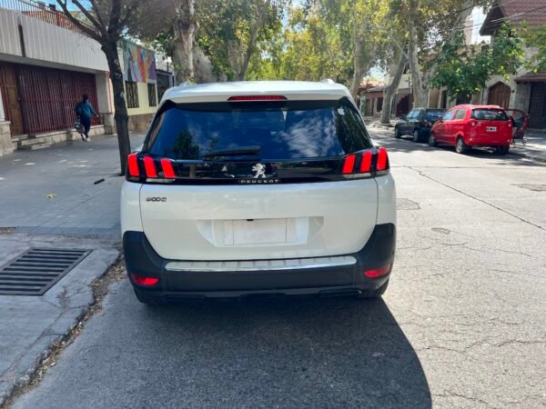 PEUGEOT 5008 ALLURE PLUS HDI TIPTRONIC 2020 - Image 4