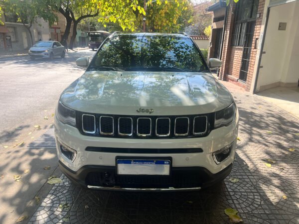 JEEP COMPAS LIMITED AT 2019 - Image 8