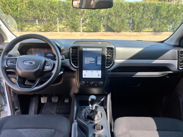 FORD RANGER XL 2023 (23) 4X2 - Image 9