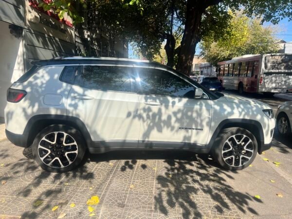 JEEP COMPAS LIMITED AT 2019 - Image 6