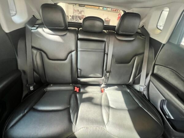 JEEP COMPAS LIMITED AT 2019 - Image 13