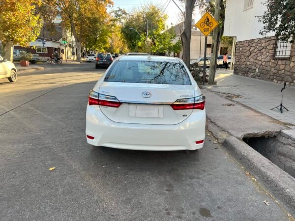 TOYOTA COROLLA XEI PK CVT 2018 - Image 4