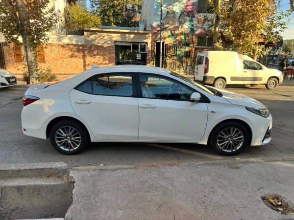 TOYOTA COROLLA XEI PK CVT 2018 - Image 6