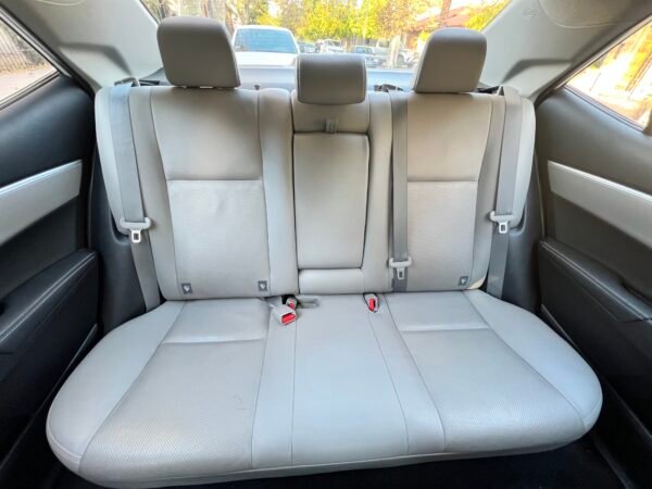 TOYOTA COROLLA XEI PK CVT 2018 - Image 13